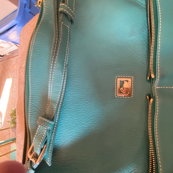 Handbag - Picture 2 of 9